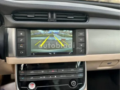 Jaguar XF 2016 — صورة 11