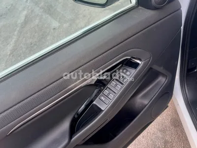Land Rover Range Rover Evoque 2024 — photo 7